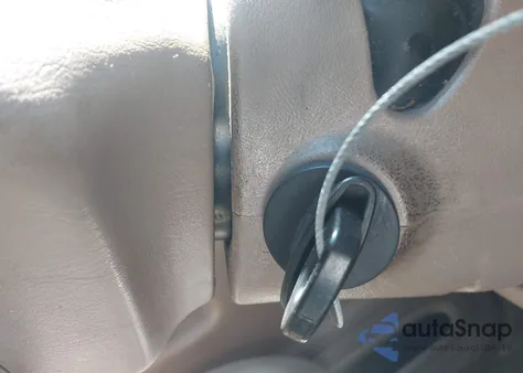 1997 Ford Explorer Eddie Bauer/Limited/Xlt from USA, damaged, VIN 1FMDU32P8VUB78820